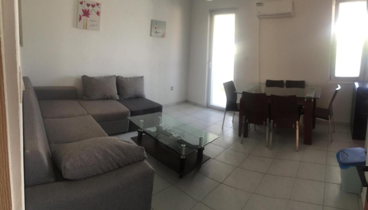 Apartmani Nerko パグ エクステリア 写真