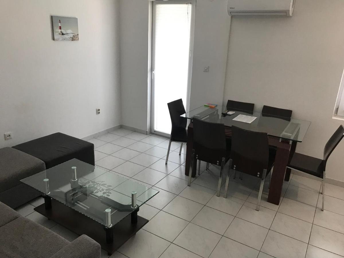 Apartmani Nerko パグ エクステリア 写真
