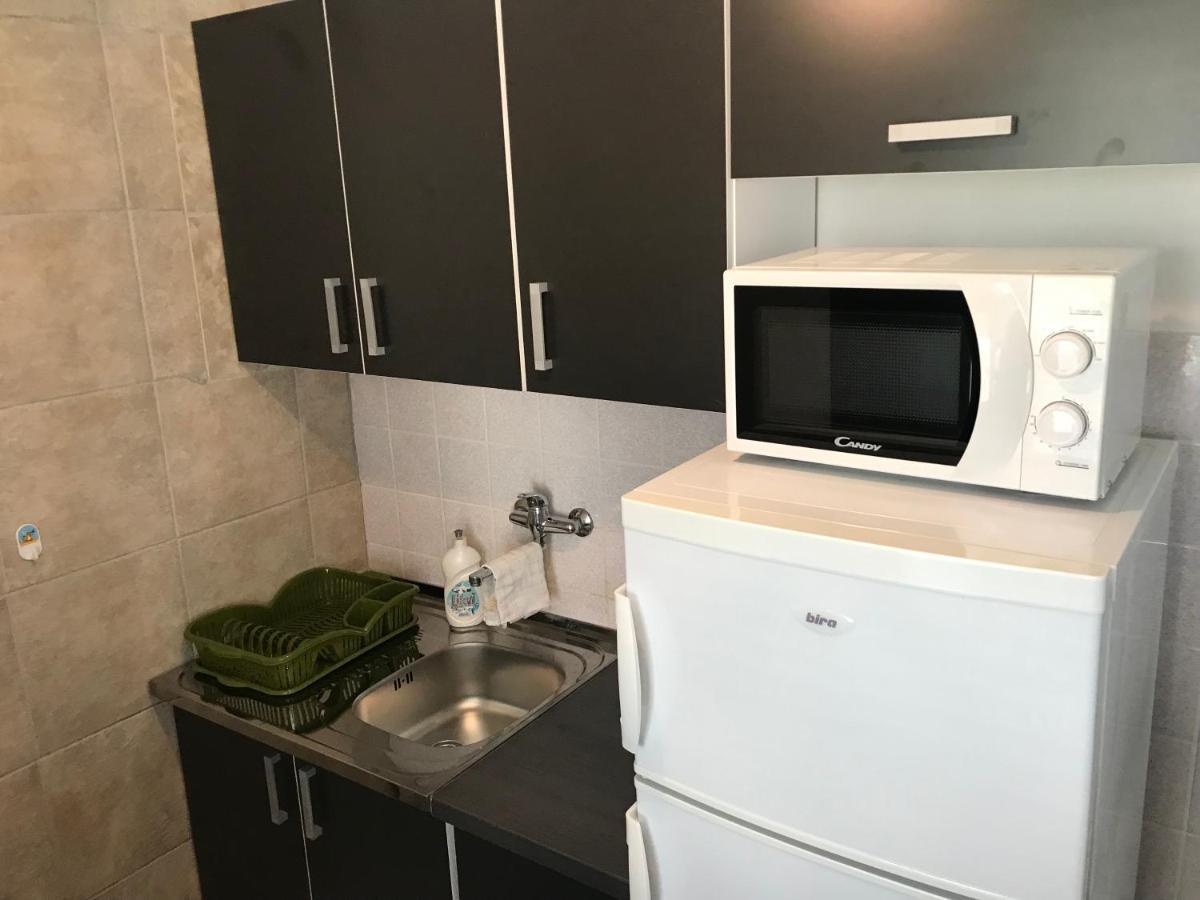 Apartmani Nerko パグ エクステリア 写真